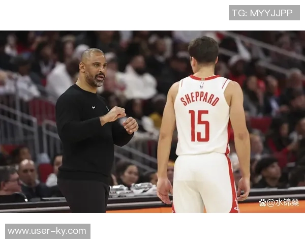 保罗重返火箭或成低风险高回报之举与乌度卡携手培养谢泼德