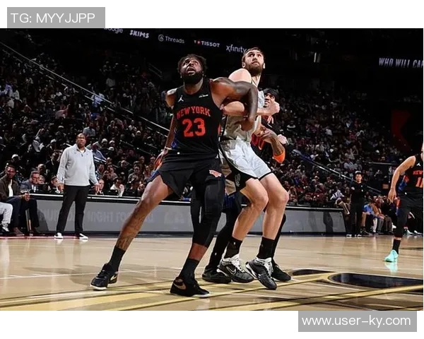 尼克斯与马刺比赛裁判报告揭示争议判罚巴恩斯防守未犯规引发热议 尼克斯与马刺比赛裁判报告揭示争议判罚巴恩斯防守未犯规引发热议