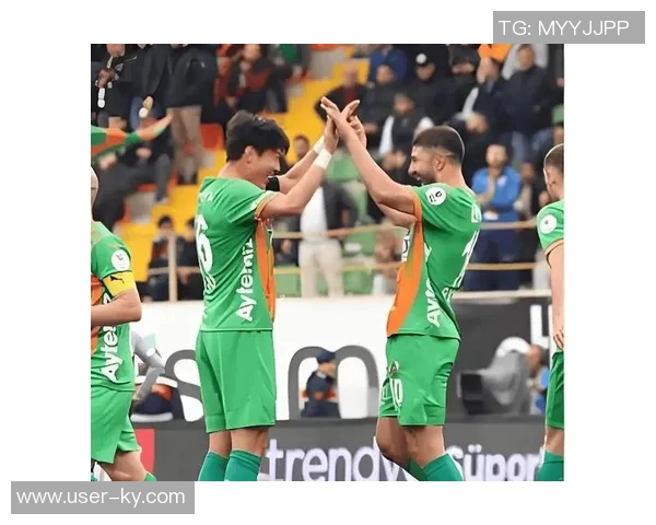 阿贾克斯报价1500万欧求购佐野航大或将刷新荷甲转会费纪录