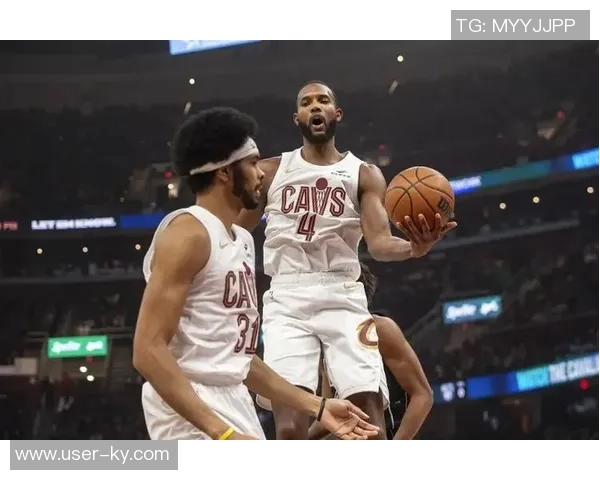 莫布里赞阿伦进攻侵略性强烈表示要向其学习并在错位中发力 莫布里赞阿伦进攻侵略性强烈表示要向其学习并在错位中发力