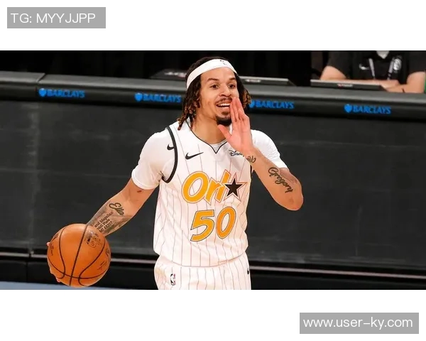 科尔安东尼盛赞字母特纳为顶尖前场球员掩护体验如同神仙般完美